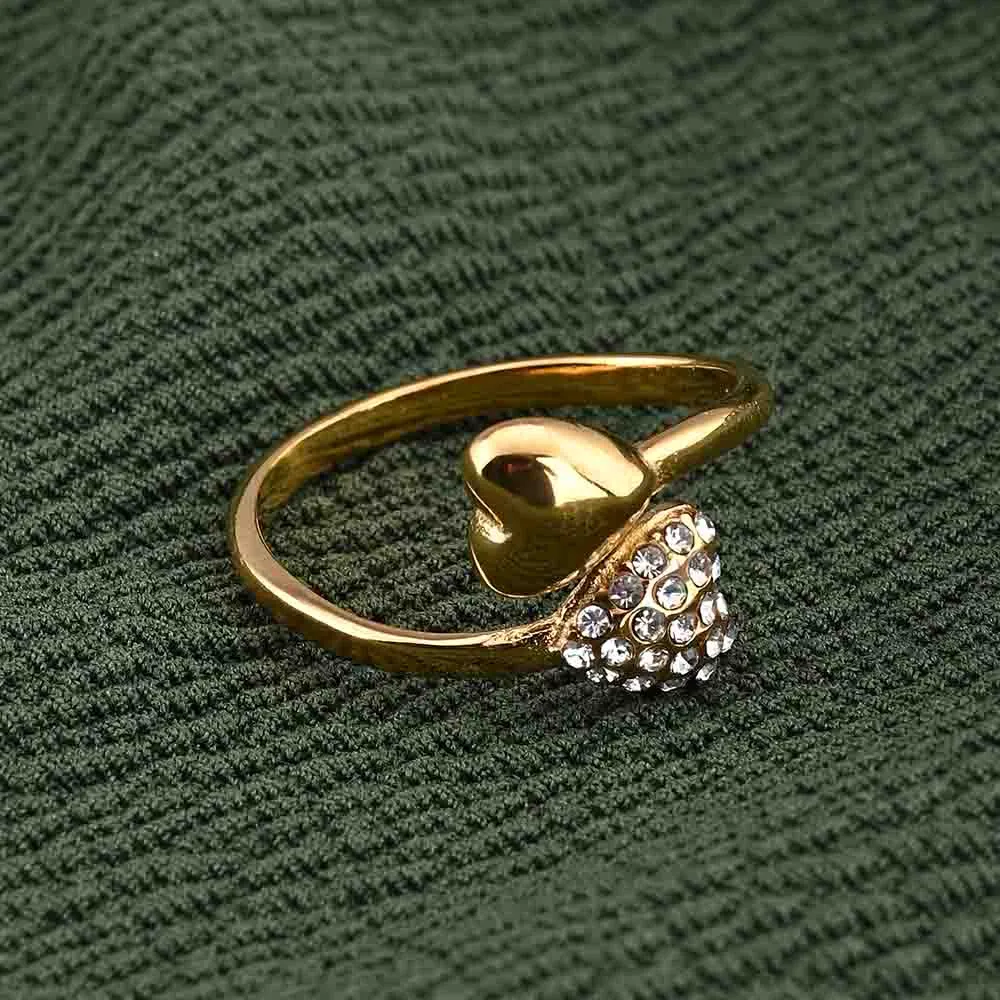 Gold Stone Studded Heart Shaped Ring